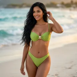 💚 Bikini con adorno dorado — Verde 
