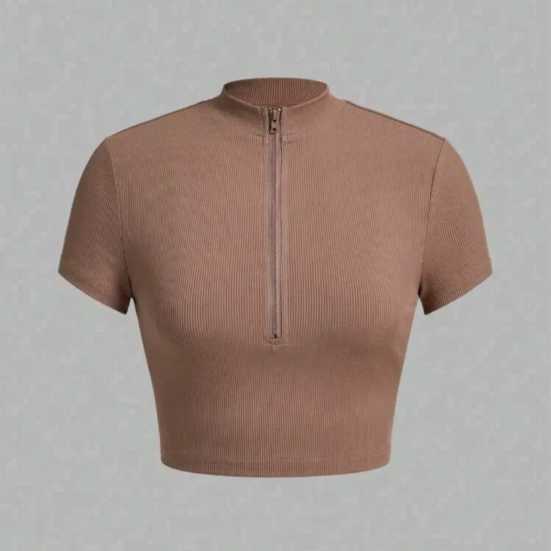 🤎 Camiseta con ziper — Beige
