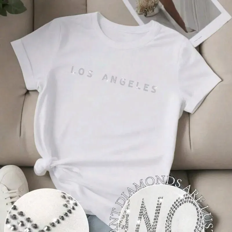 🤍 Camiseta con diseño de pedrería — Blanco 