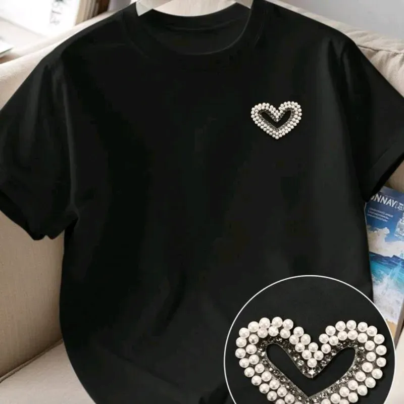 🖤 Camiseta con diseño de pedreria — Negro