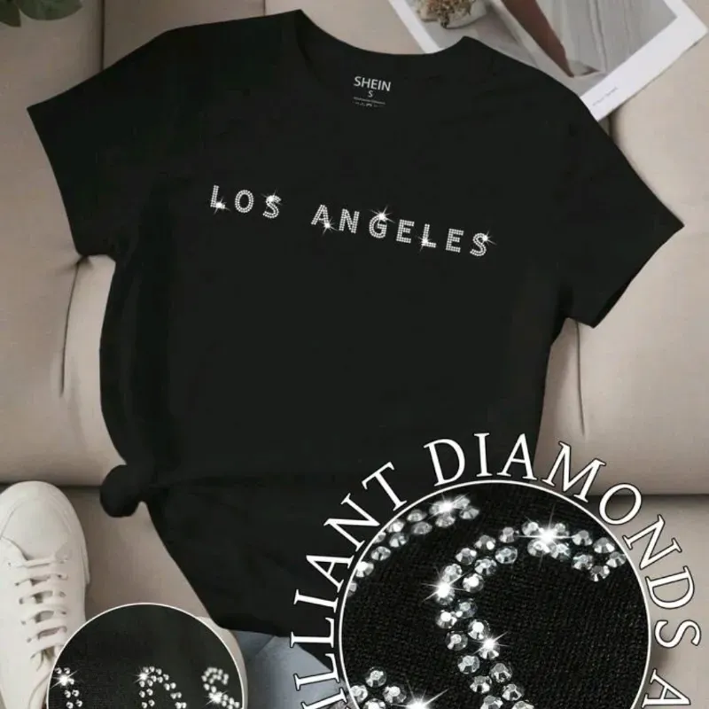 🖤 Camiseta con diseño de pedrería — Negro
