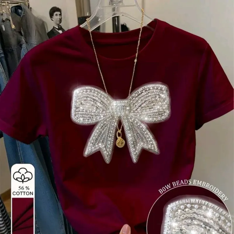 Camiseta con mangas y lazo burdeos