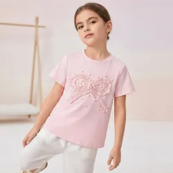 Camiseta rosa con lazo perlas