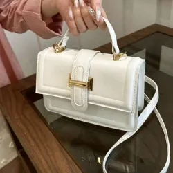 Cartera blanca