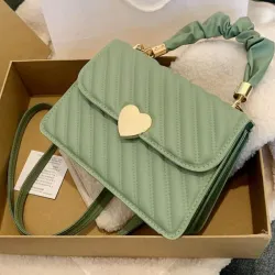 Cartera verde menta