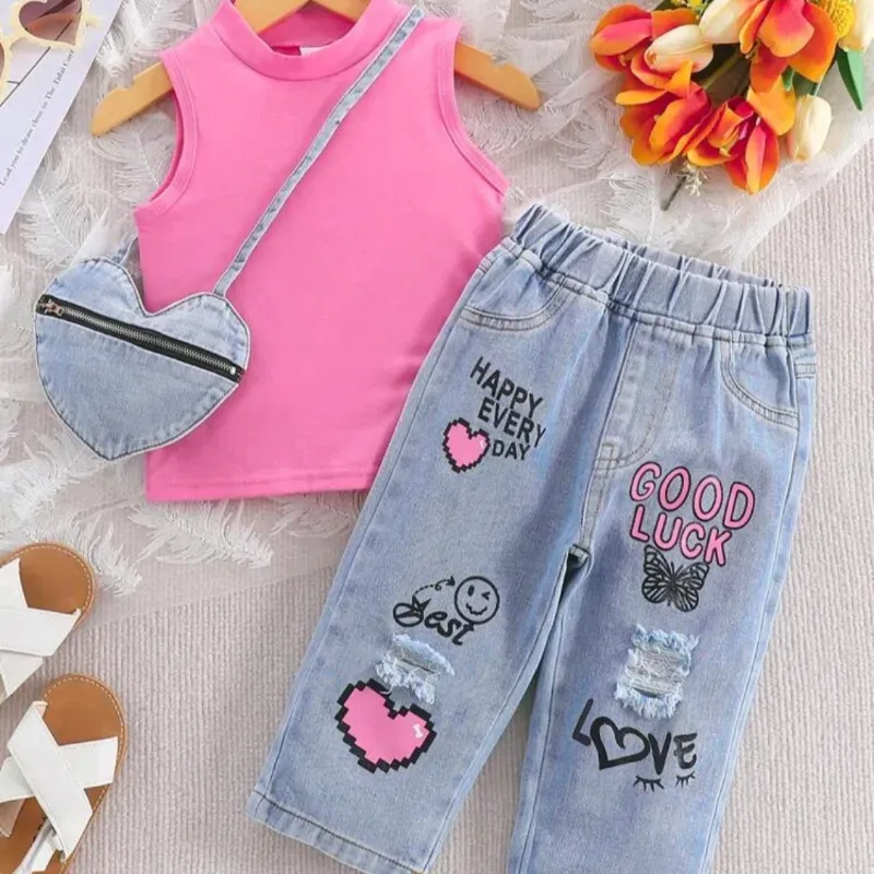 Conjunto d pantalón y blusa rosada 