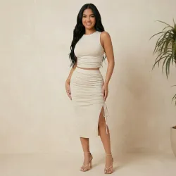 🤎 Conjunto de falda larga fruncida y top estilo camiseta — Beige