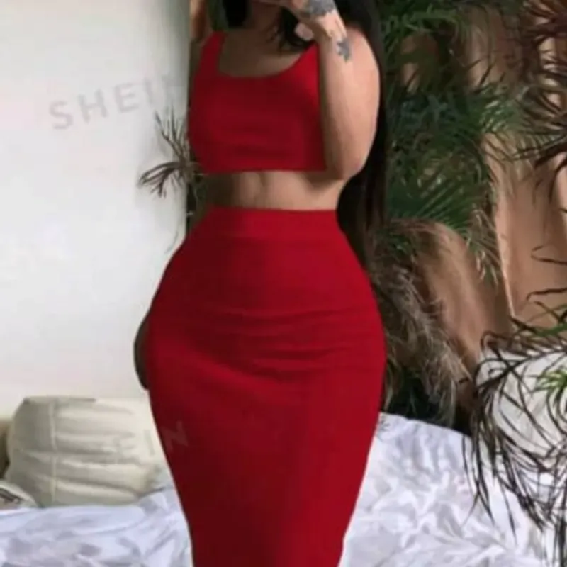 ❤️ Conjunto de falda larga y top estilo camiseta — Rojo