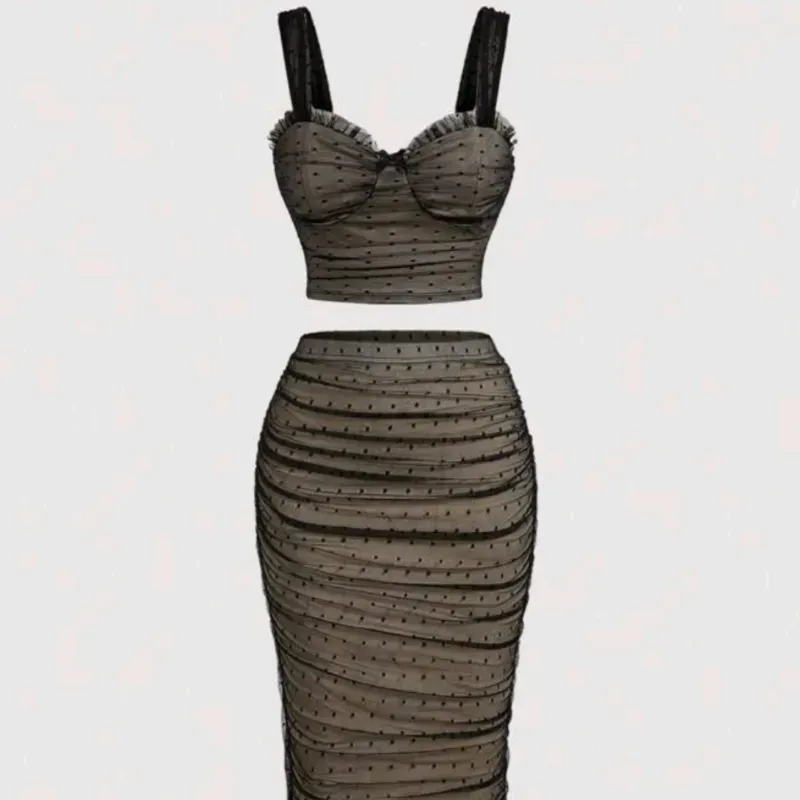 🖤 Conjunto de falda midi y top forrado en tul — Negro/beige