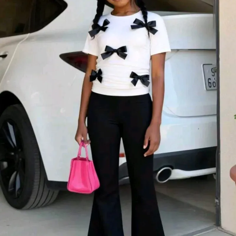 🖤 Conjunto de licra y blusa — Negro/ Blanco