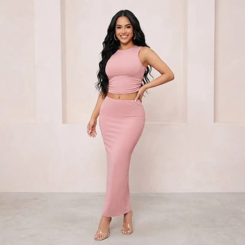 🩷 Conjunto falda larga tubo y top camiseta — Rosado