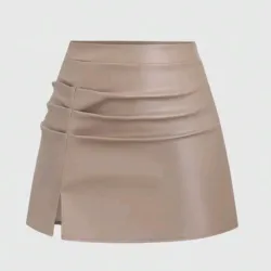 🤎 Falda vinil con pliegues — Beige