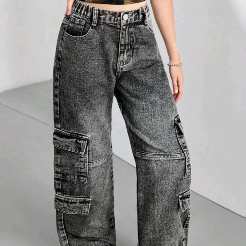 🩶 Jean Cargo — Gris