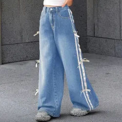 💙 Jean con decoración de lasos — Azul Claro