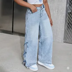 💙 Jean con decoración de lasos — Azul Claro