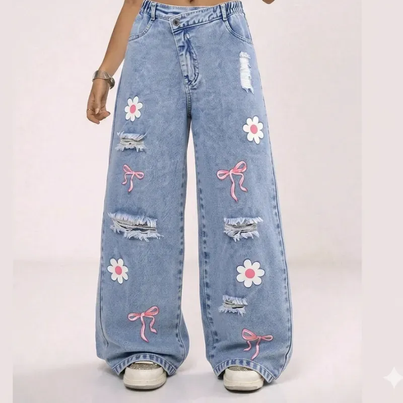 💙 Jean con decoraciones — Azul Claro