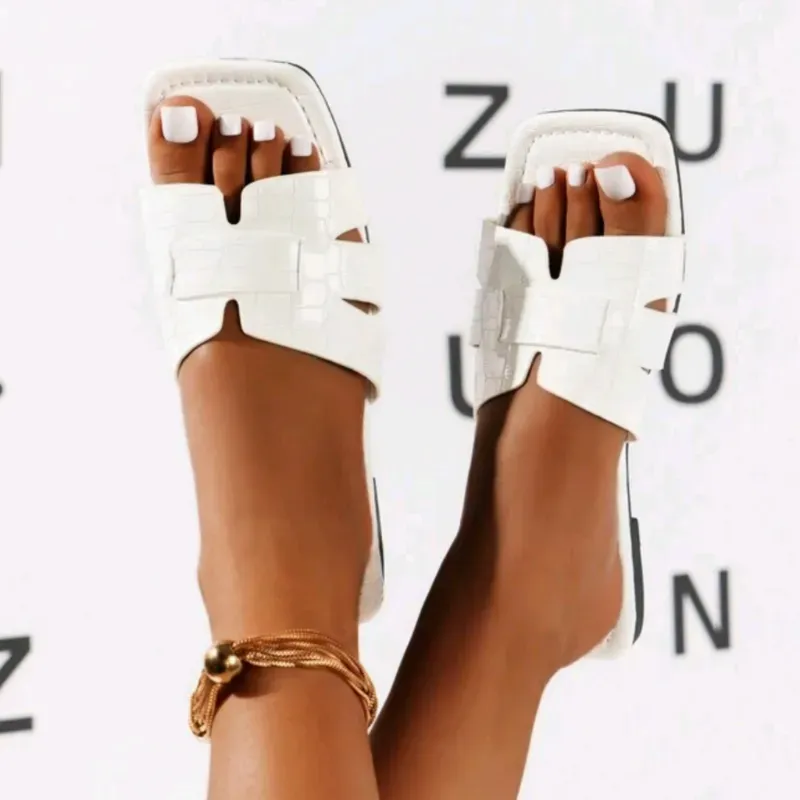 Sandalia blanca 