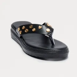 🖤 Sandalias con adornos dorados — Negro