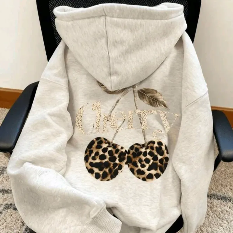 Sudadera con capucha cereza