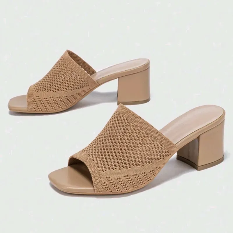 Tacón beige elástico 