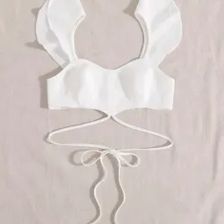 Top blanco con cordón en la cintura