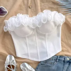 Top blanco de vuelo