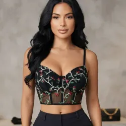 🖤 Top con malla bordada — Negro