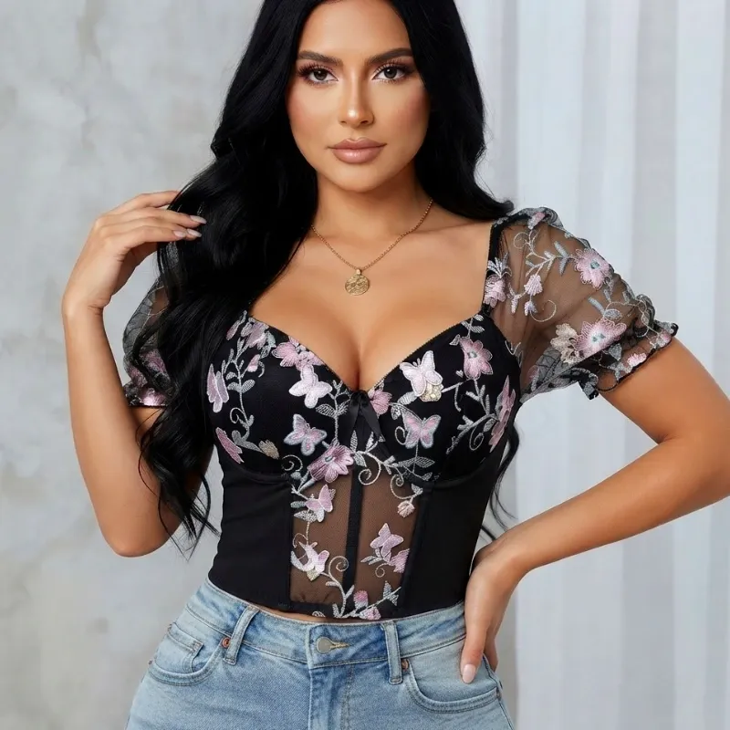🖤 Top con mariposas 3D — Negro