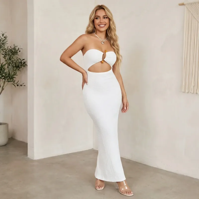 🤍Vestido largo blanco ajustado con pieza dorada