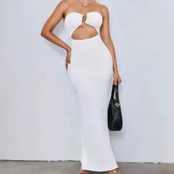 🤍Vestido largo blanco ajustado con pieza dorada