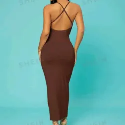 🤎 Vestido largo con tirantes cruzados en la espalda — Café Chocolate