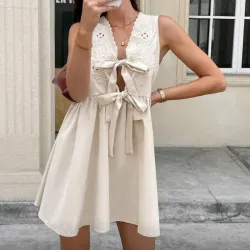 🤎 Vestido corto con bordados — Beige