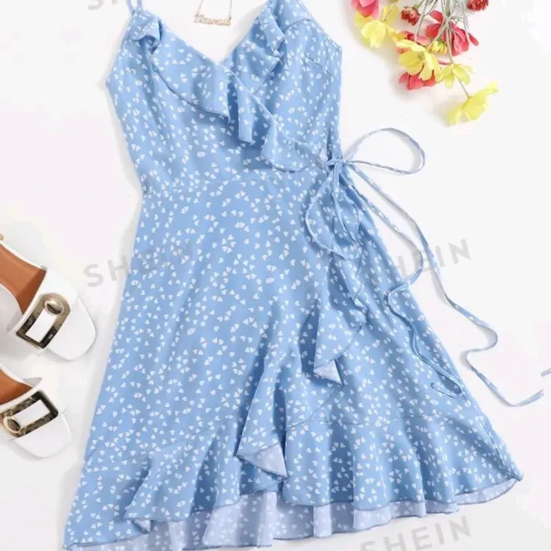 💙 Vestido corto de vuelos — Azul