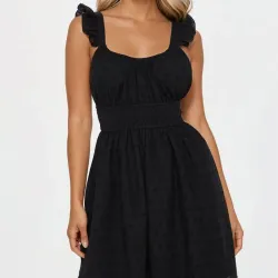 🖤 Vestido de tela bordada — Negro