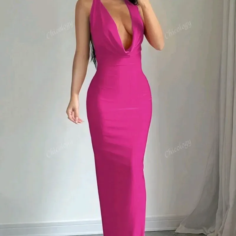 🩷 Vestido largo halter drapeado — rosa roja