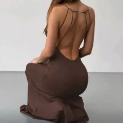 🤎 Vestido largo de escote en la espalda — Carmelita