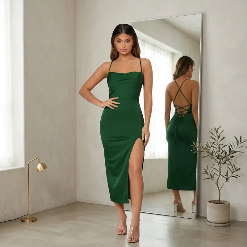 💚 Vestido de satín con crucetas en la espalda — Verde