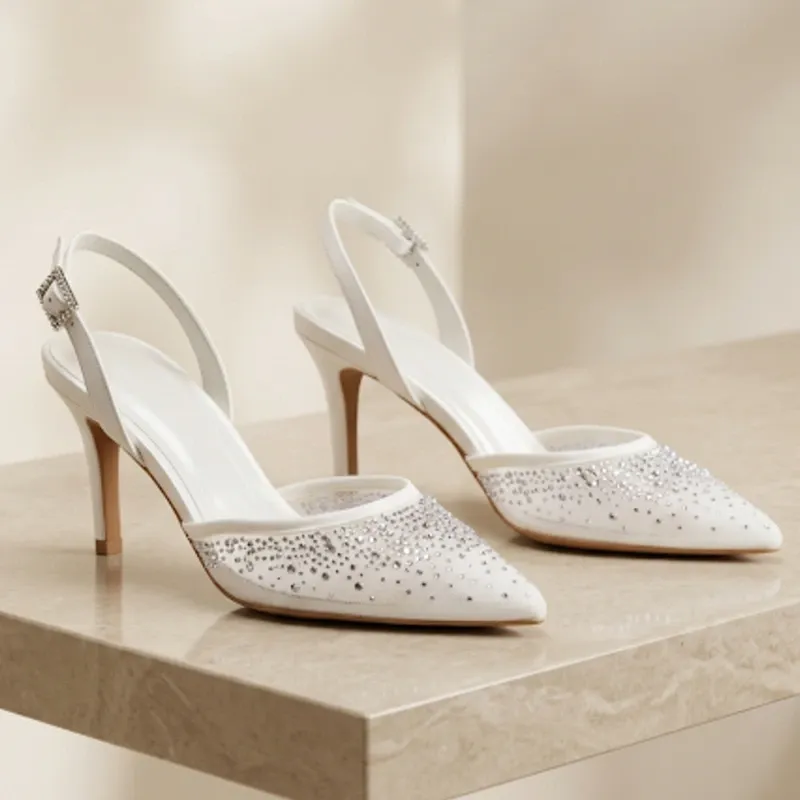 🤍 Zapatos de tacón con punta fina — Blanco