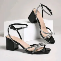 Zapatos negros tacon bajito