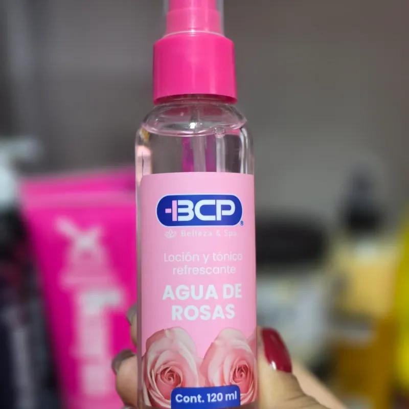 Loción y tónico refrescante con Agua de Rosas 🌸