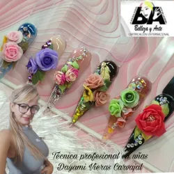 Relieve alto 3 d 