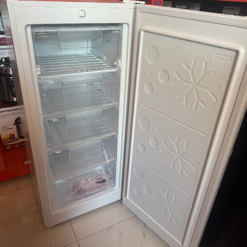 Congelador Vertical Premier 145 L