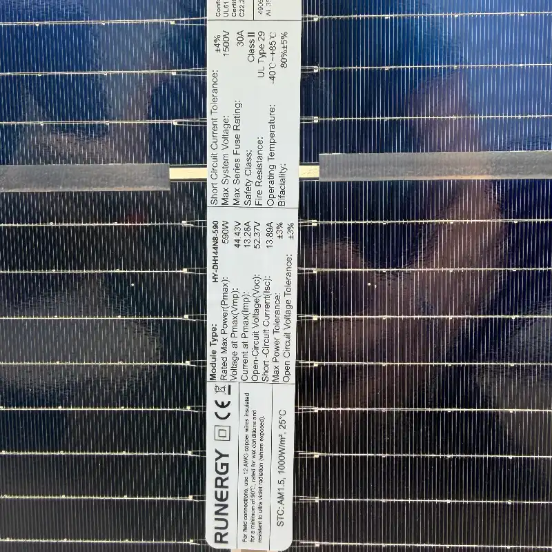 PANEL SOLAR 590 WATT