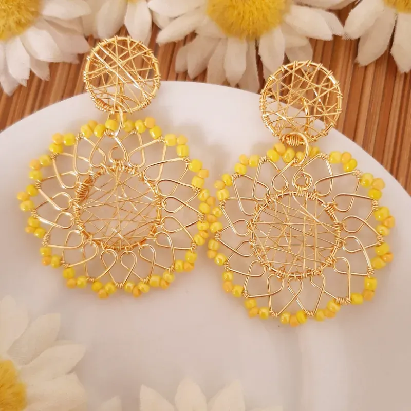 Pendientes Gn-06