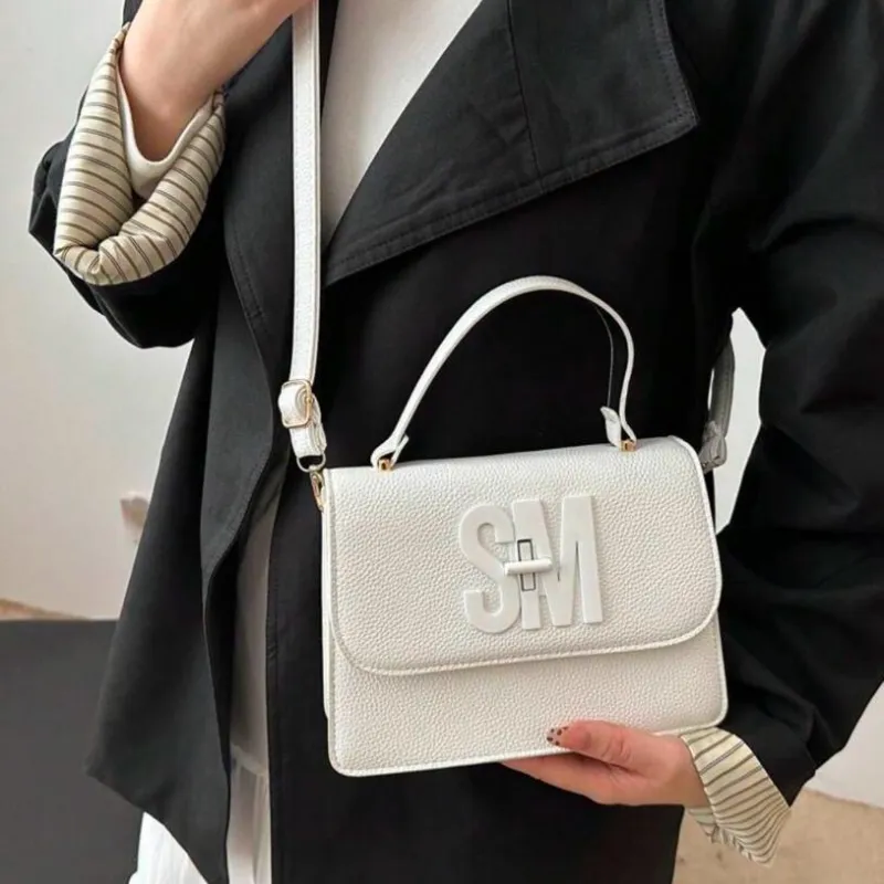 Cartera blanca 