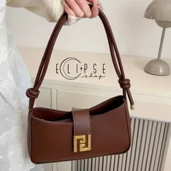 Cartera carmelita