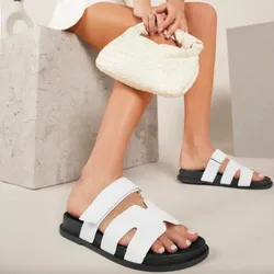 Sandalias