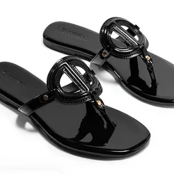 Sandalias