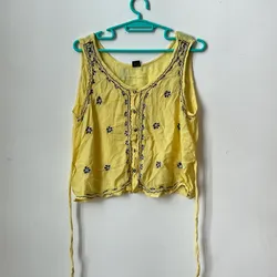 Blusa amarilla