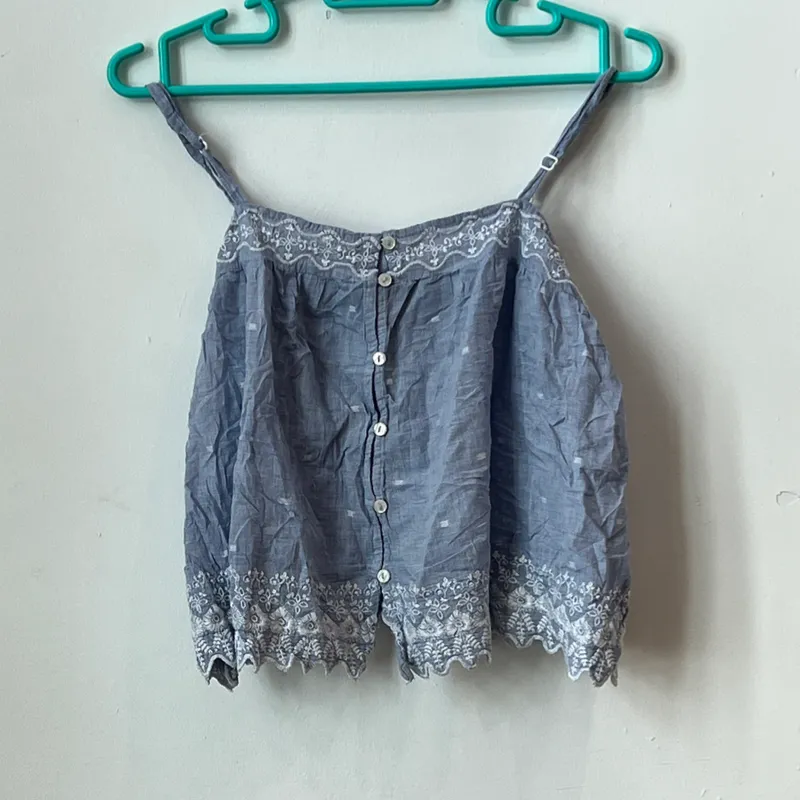Blusa azul de tirantes 